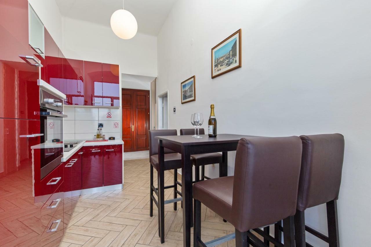 Apartment Mia Rijeka Eksteriør bilde